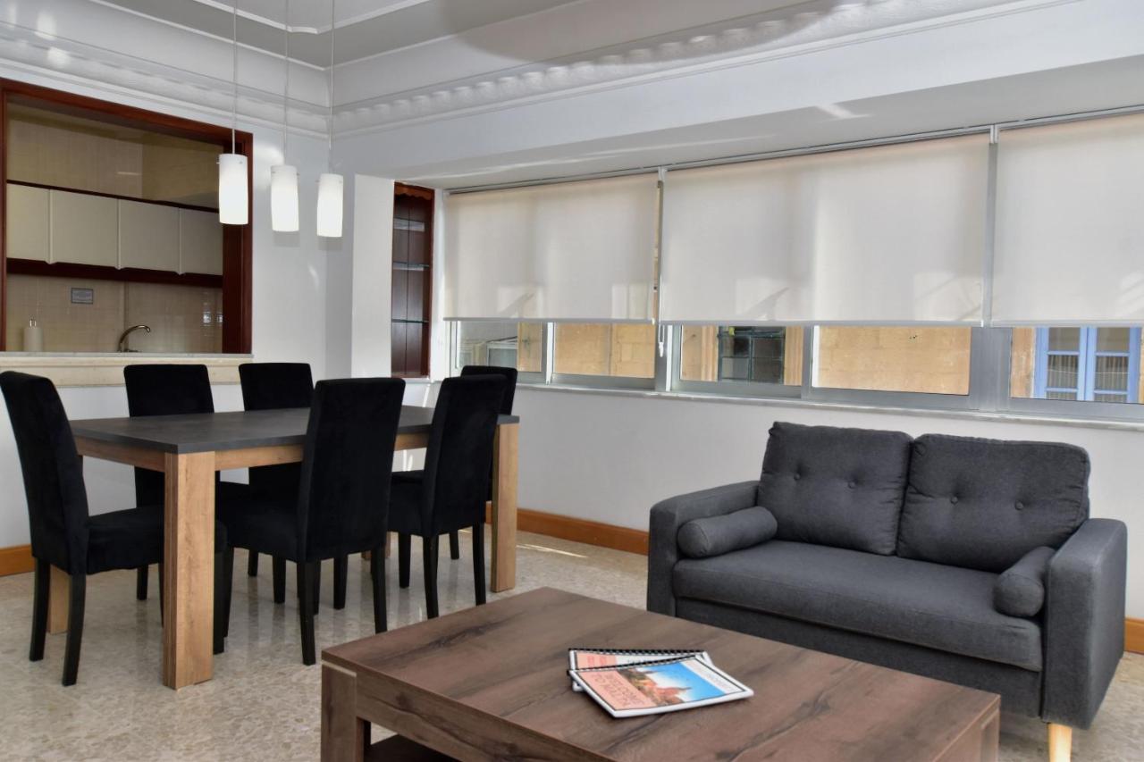 2 Bedroom, Central And Spacious Apartment With Sea View - 2 姆西达 外观 照片