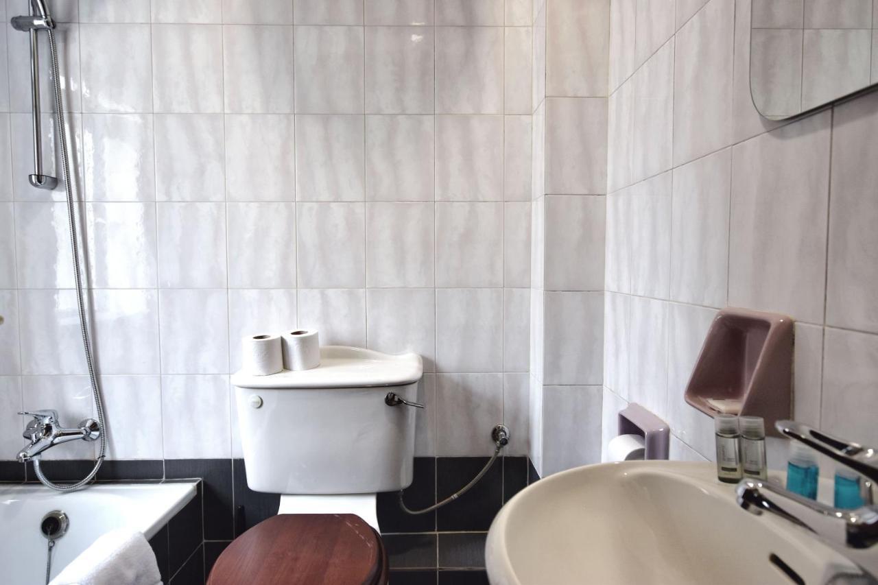 2 Bedroom, Central And Spacious Apartment With Sea View - 2 姆西达 外观 照片